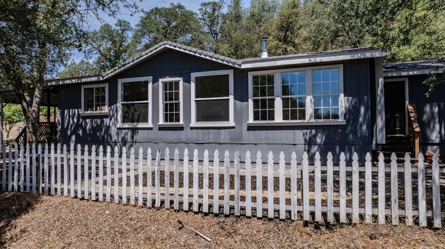 4043 Highway 49, Mokelumne Hill, CA 95245