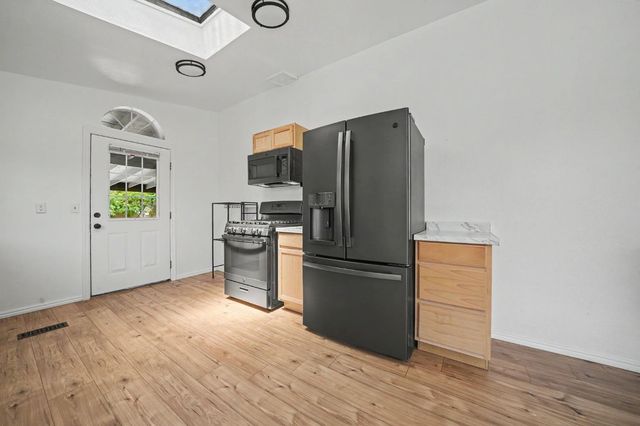 4043 Highway 49, Mokelumne Hill, CA 95245
