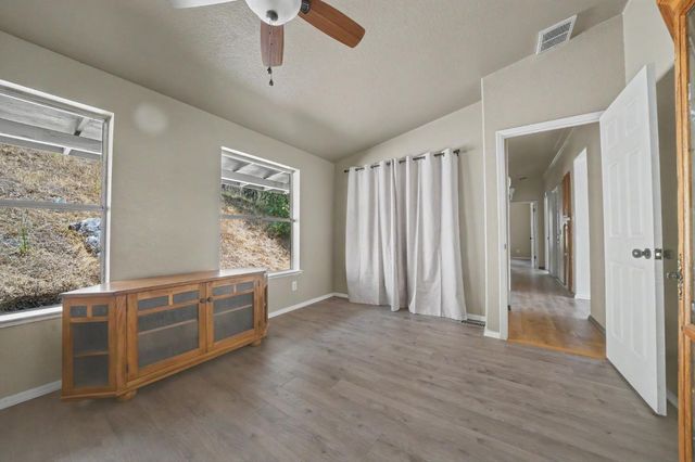 4043 Highway 49, Mokelumne Hill, CA 95245