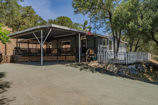 4043 Highway 49, Mokelumne Hill, CA 95245