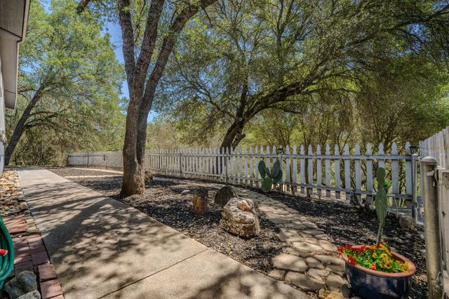 4043 Highway 49, Mokelumne Hill, CA 95245