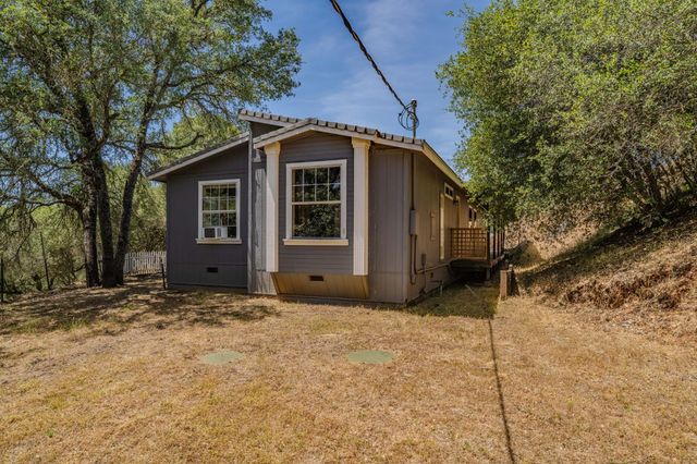 4043 Highway 49, Mokelumne Hill, CA 95245