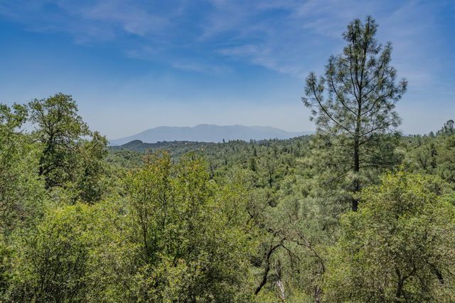 4043 Highway 49, Mokelumne Hill, CA 95245