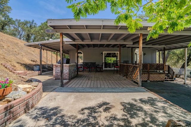 4043 Highway 49, Mokelumne Hill, CA 95245