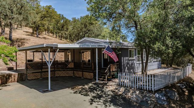 4043 Highway 49, Mokelumne Hill, CA 95245