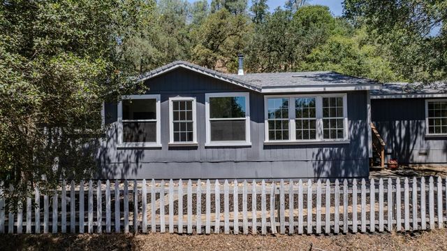 4043 Highway 49, Mokelumne Hill, CA 95245