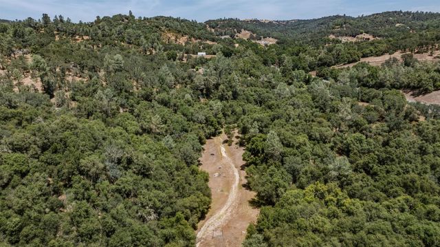 4043 Highway 49, Mokelumne Hill, CA 95245