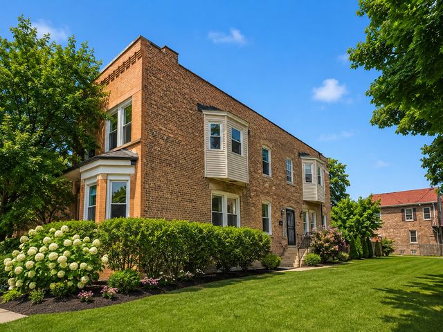 8755 S Cottage Grove Avenue, Chicago, IL 60619