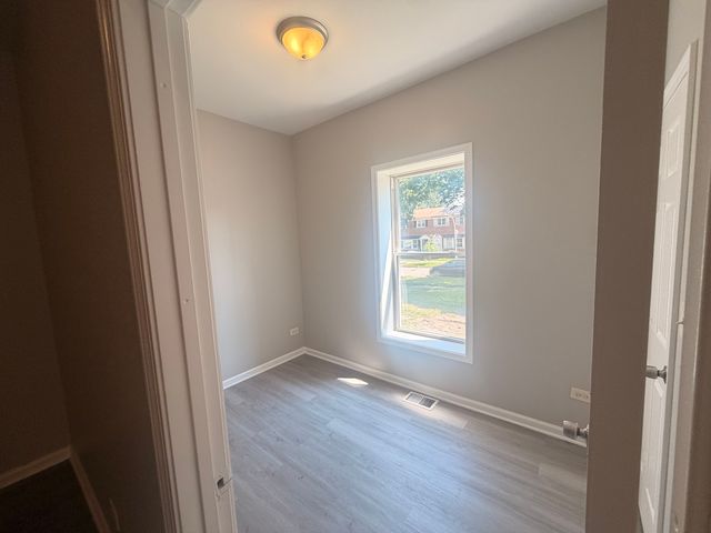 8755 S Cottage Grove Avenue, Chicago, IL 60619