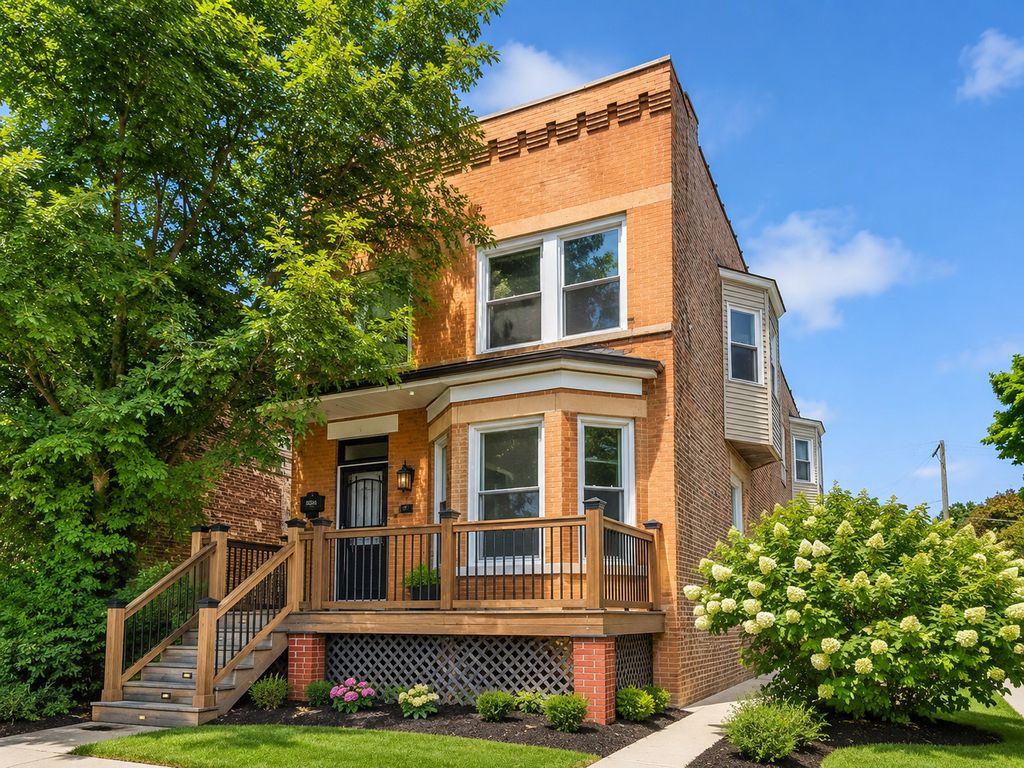 8755 S Cottage Grove Avenue, Chicago, IL 60619