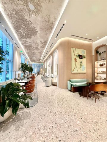 77 SE 5th st 2305, Miami, FL 33131