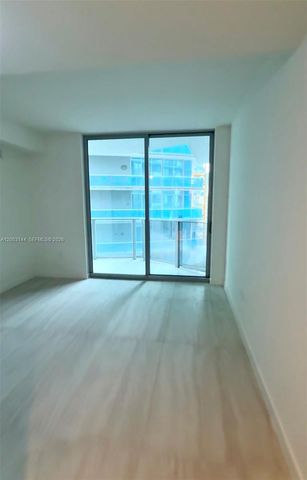 77 SE 5th st 2305, Miami, FL 33131