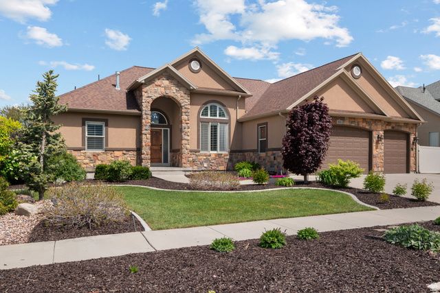 483 E CRYSTAL SPRING DR, Draper, UT 84020