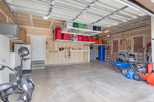 483 E CRYSTAL SPRING DR, Draper, UT 84020