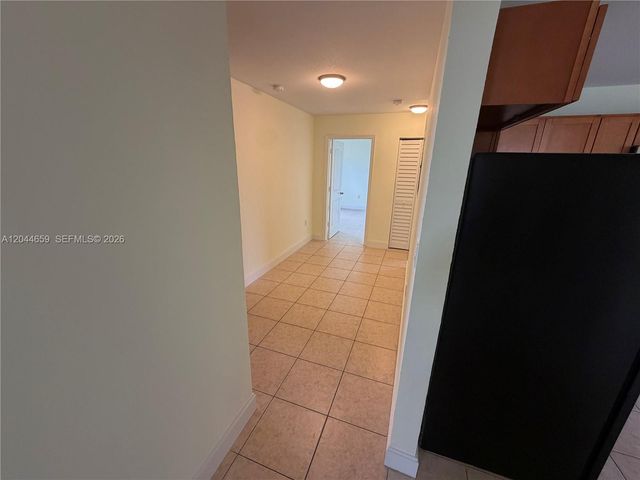 10530 SW 183rd St 2, Miami, FL 33157