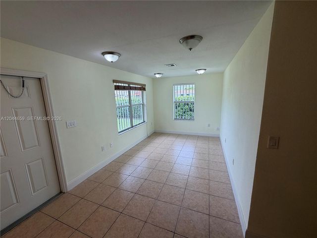 10530 SW 183rd St 2, Miami, FL 33157