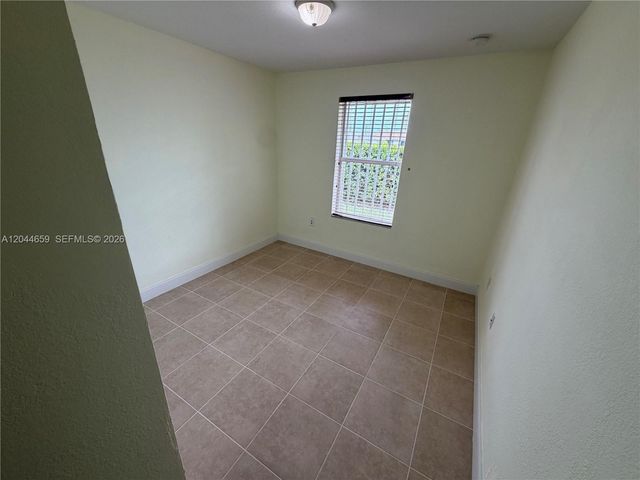 10530 SW 183rd St 2, Miami, FL 33157