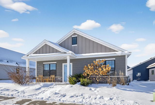 5667 Harvest Moon Boulevard NW, Rochester, MN 55901