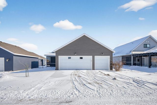 5667 Harvest Moon Boulevard NW, Rochester, MN 55901