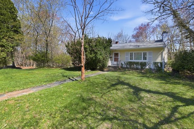 18 Wyman Road, Lexington, MA 02420