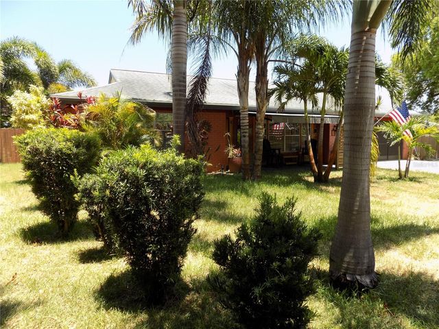 3849 EDGEMONT DRIVE, New Port Richey, FL 34652