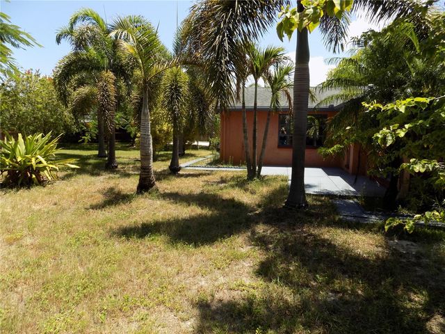 3849 EDGEMONT DRIVE, New Port Richey, FL 34652