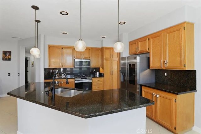 28 Villa Milano, Lake Elsinore, CA 92532