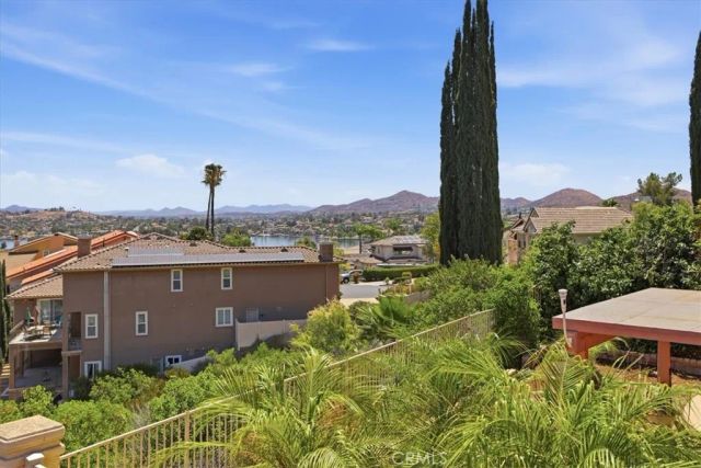 28 Villa Milano, Lake Elsinore, CA 92532