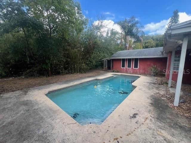 14704 CARNATION DRIVE, Tampa, FL 33613