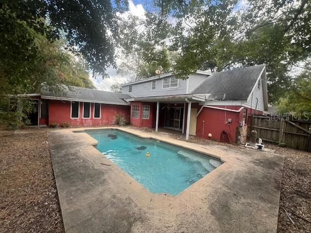 14704 CARNATION DRIVE, Tampa, FL 33613