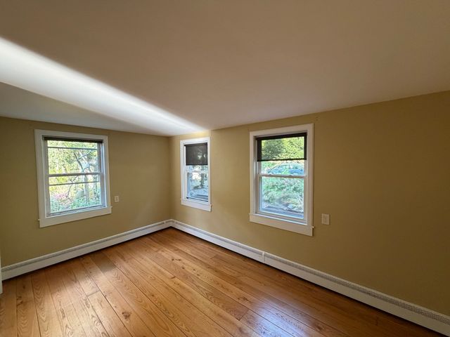 1281 Boston Rd 1281, Haverhill, MA 01835