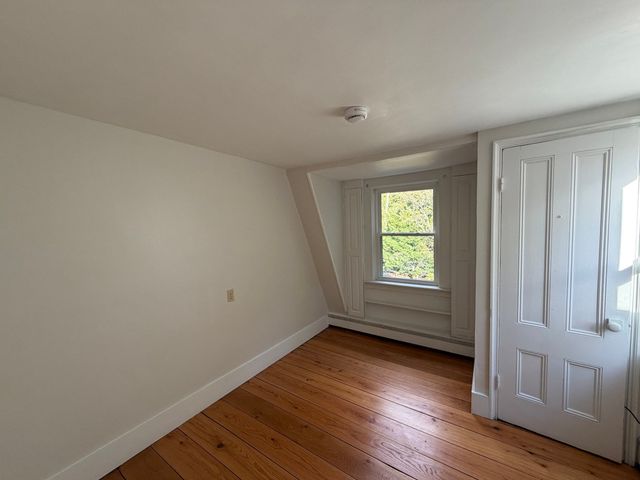 1281 Boston Rd 1281, Haverhill, MA 01835
