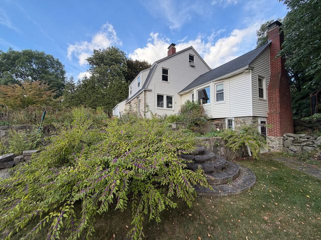 1281 Boston Rd 1281, Haverhill, MA 01835