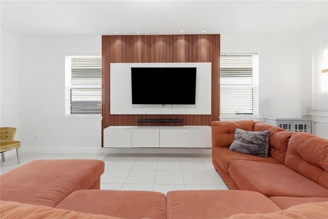 7264 BACKWOODS TRAIL, Windermere, FL 34786