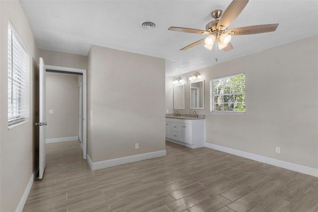 815 N HENDRY AVENUE, Fort Meade, FL 33841