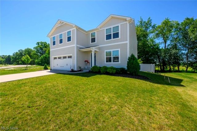1422 Wood Fern Drive, Akron, OH 44312