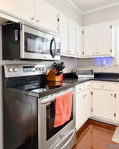 770 Morris Street SW, Hartselle, AL 35640