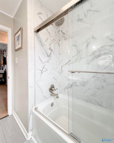 770 Morris Street SW, Hartselle, AL 35640