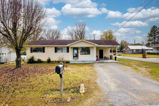 770 Morris Street SW, Hartselle, AL 35640