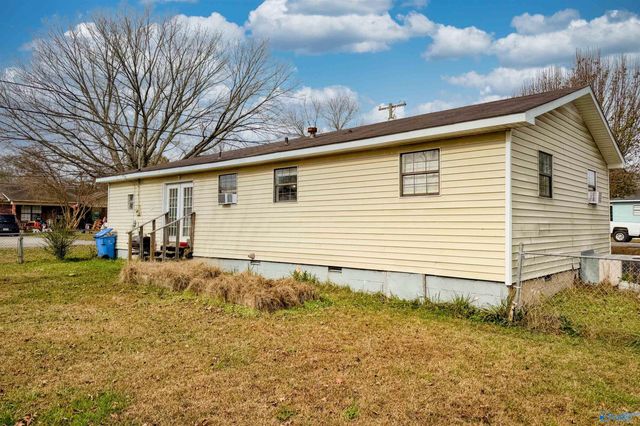 770 Morris Street SW, Hartselle, AL 35640