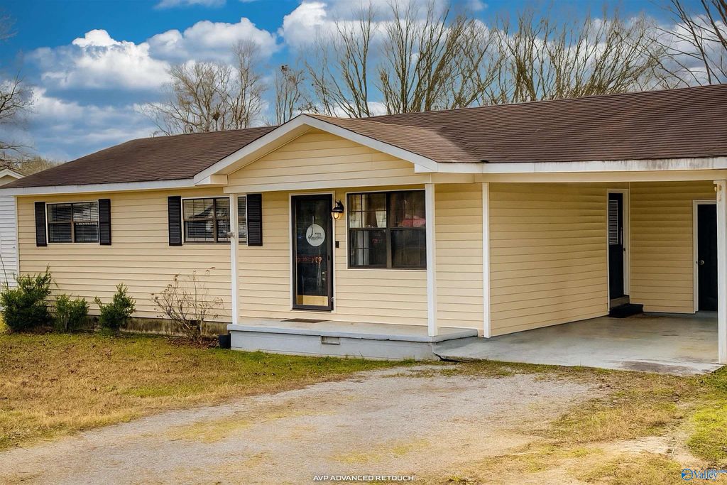 770 Morris Street SW, Hartselle, AL 35640