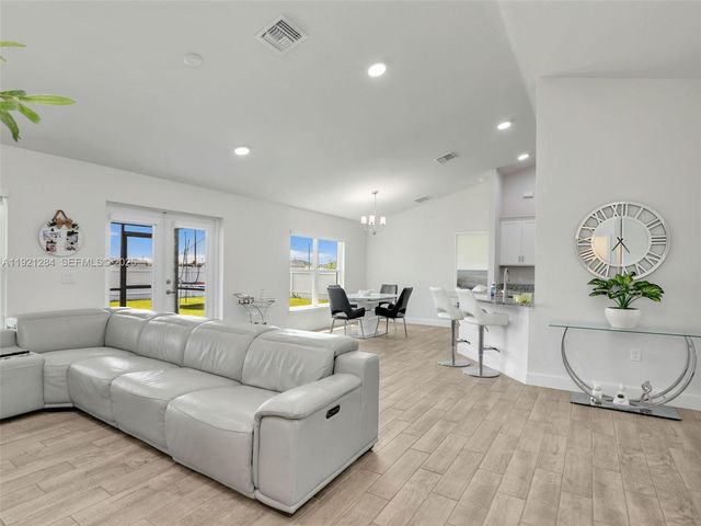 2405 Nelson Rd, Cape Coral, FL 33393