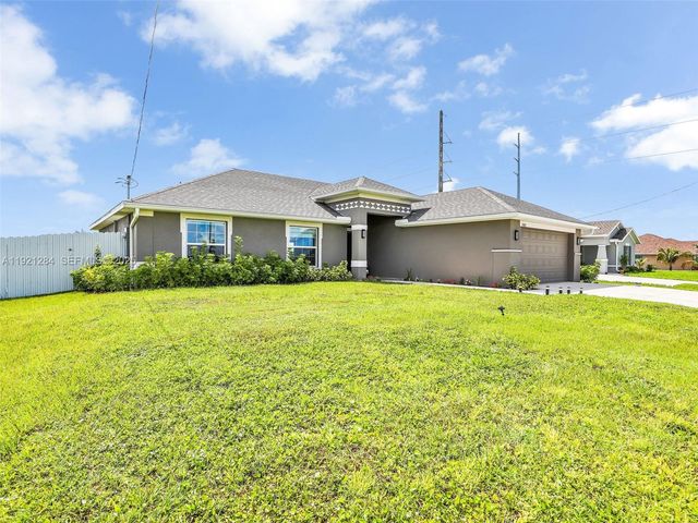 2405 Nelson Rd, Cape Coral, FL 33393