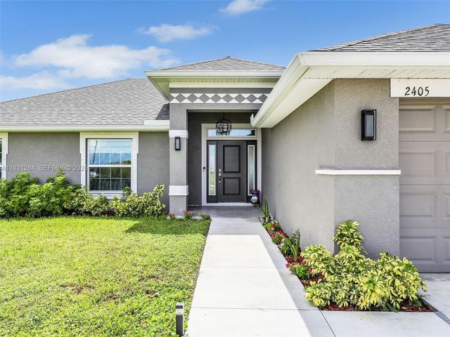 2405 Nelson Rd, Cape Coral, FL 33393