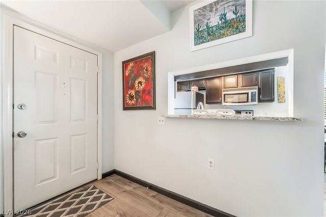 5831 Medallion Drive 103, Las Vegas, NV 89122