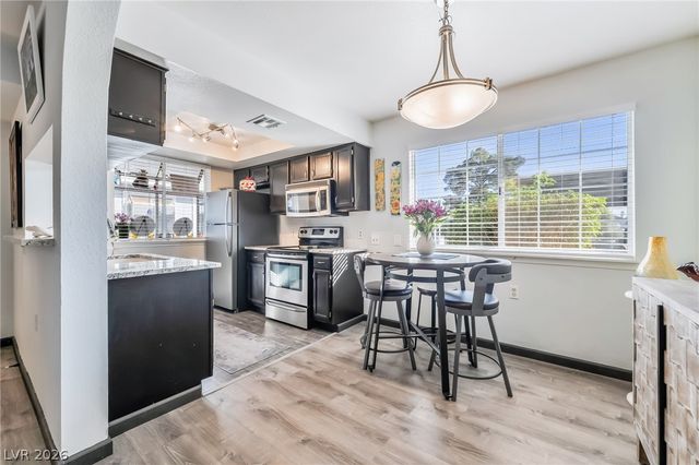 5831 Medallion Drive 103, Las Vegas, NV 89122