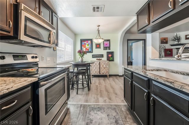 5831 Medallion Drive 103, Las Vegas, NV 89122