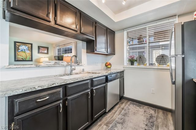 5831 Medallion Drive 103, Las Vegas, NV 89122