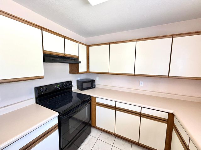 13462 W Young Street, Surprise, AZ 85374