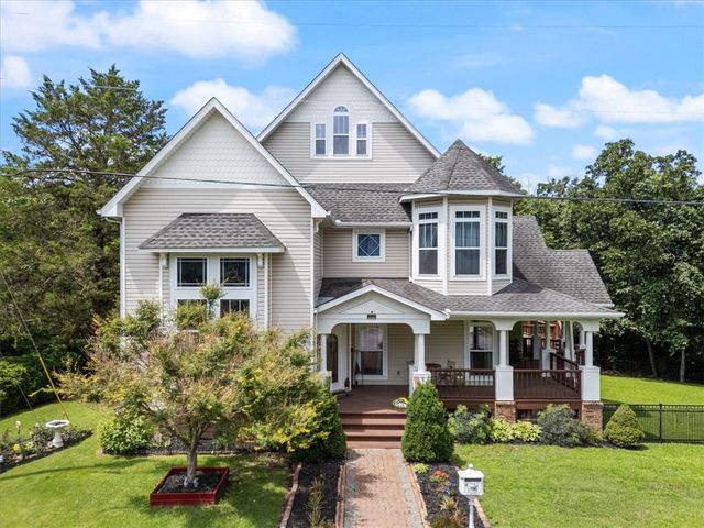 2 Ewes Lane, Bella Vista, AR 72715